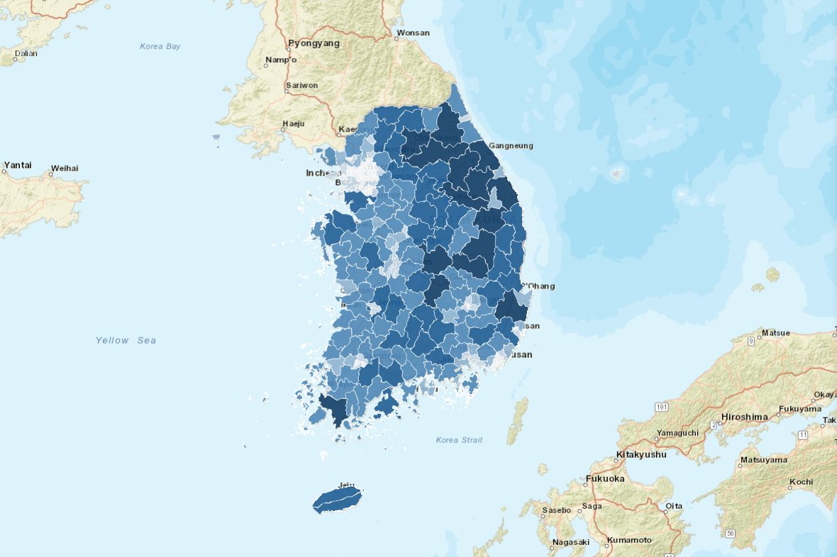 남한의 시군구를 면적에 따라 파란 단계로 칠한 단계구분도